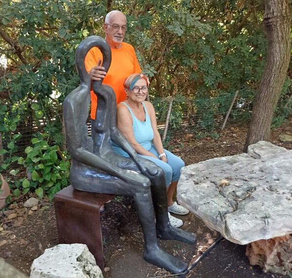 פסל מסדרת מר-קו. הנצחה. לקוח פרטי